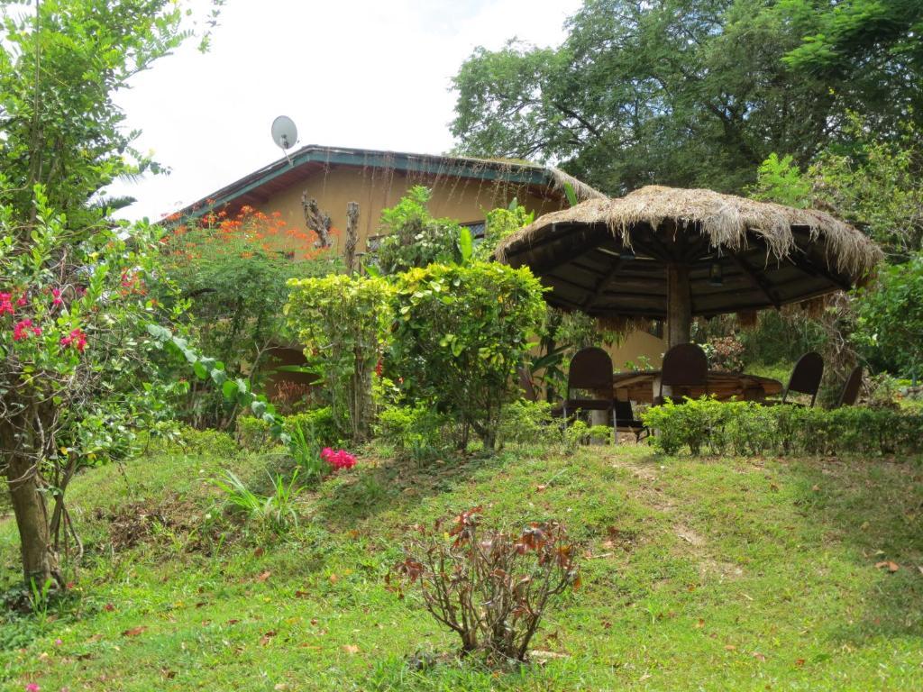 Oruthota Chalets Kandy Exterior foto