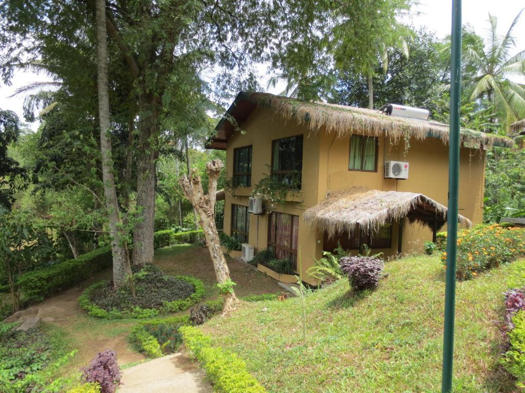 Oruthota Chalets Kandy Exterior foto